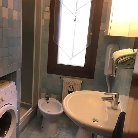 Nice Venice Apartment *