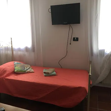 Nice Venice Apartment